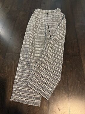 Urban Outfitters Black and Gray Plaid Dress Pants